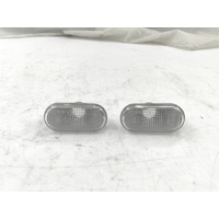 2 PCS Side Indicator Shell For Nissan Navara 350Z Pathfinder Qashqai Tiida